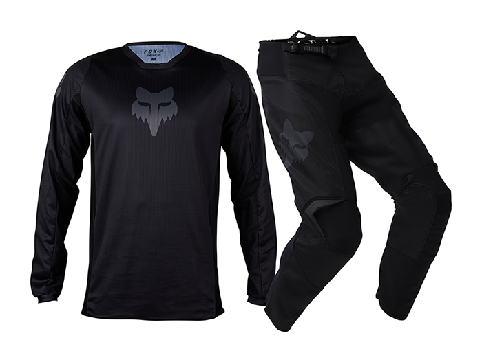 FOX 180 BLACKOUT COMPLETO CROSS BLACK